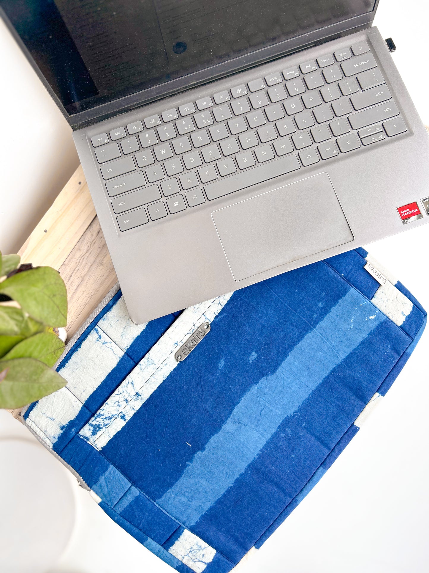 Sustainable Handmade Cotton Laptop Sleeve/Laptop Cover by Ekatra - Indigo stripes