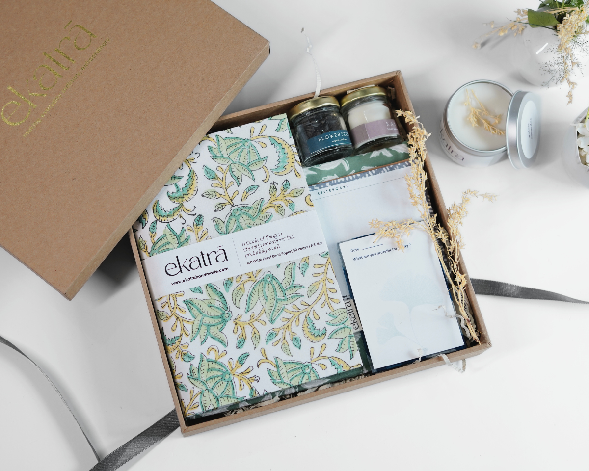 Sustainable Gratitude Hamper by Ekatra  - Green Leaf floral