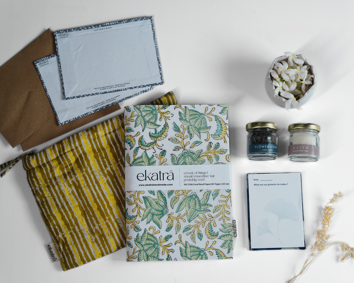 Sustainable Gratitude Hamper by Ekatra  - Green Leaf floral