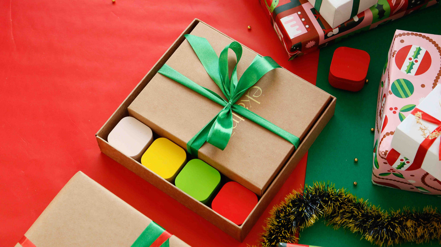 The Colourful Christmas Box
