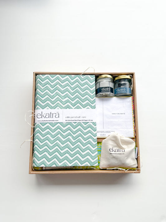 Sustainable Thoughtful Hamper by Ekatra - Green Chevron