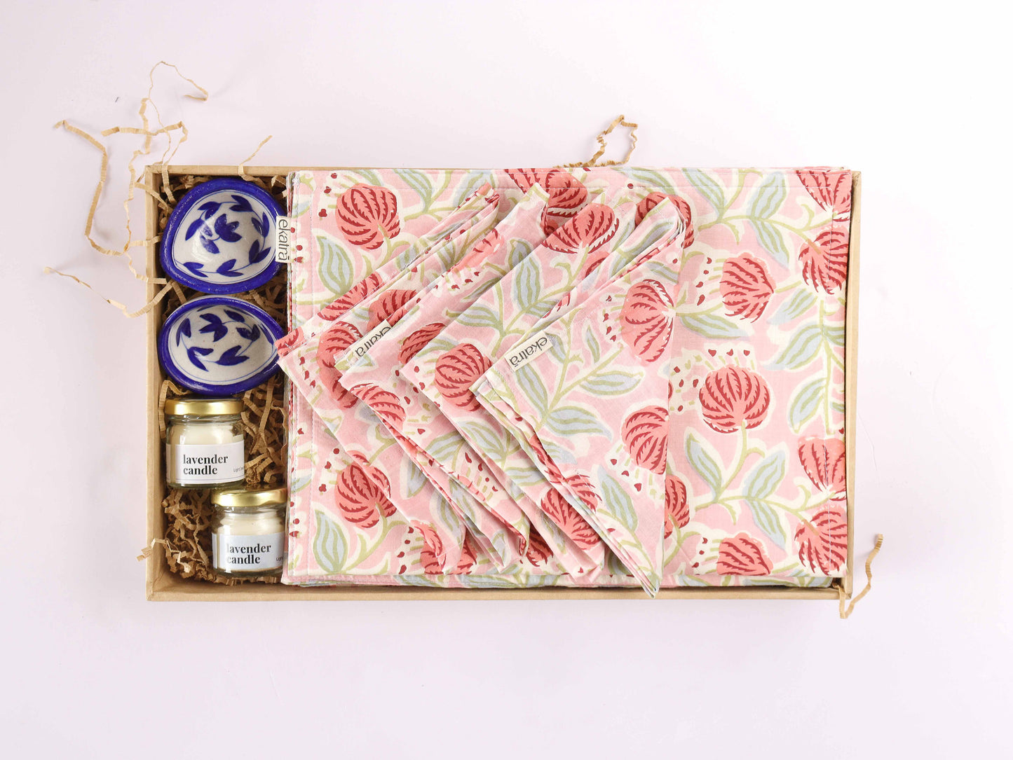 Rosé Garden Table Set : Wedding Favors