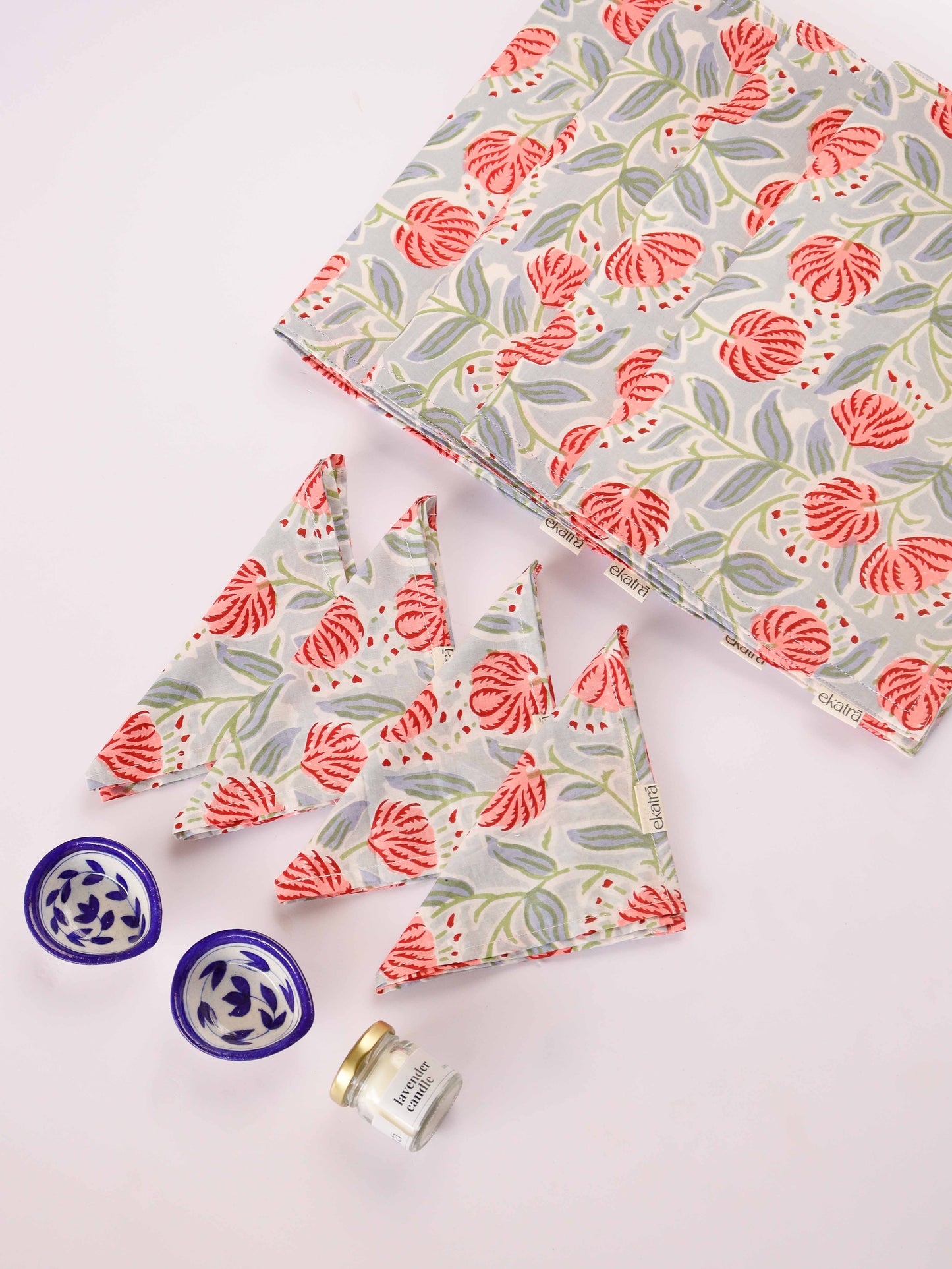 Rosé Garden Table Set : Wedding Favors