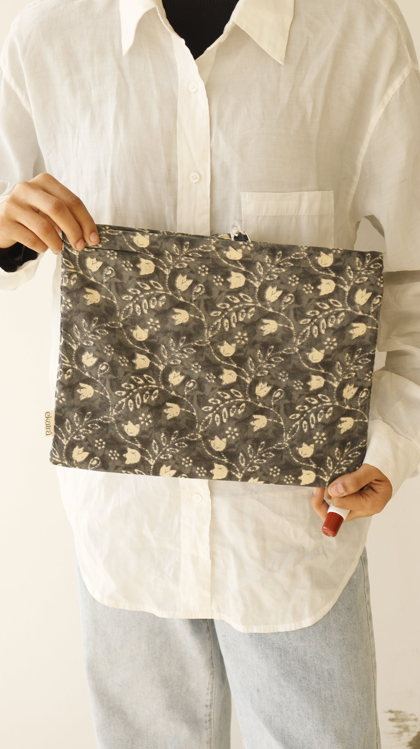Sustainable Cotton Large Pouch by Ekatra