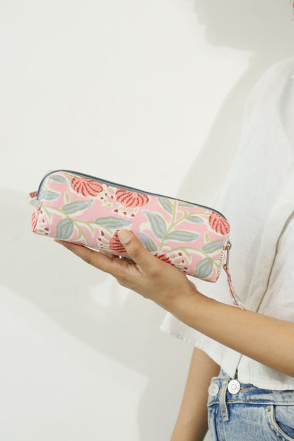 The Small Puffy Pouch