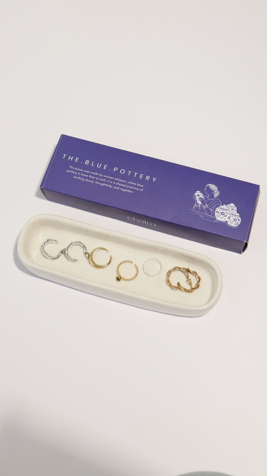 The Everyday Oval Tray