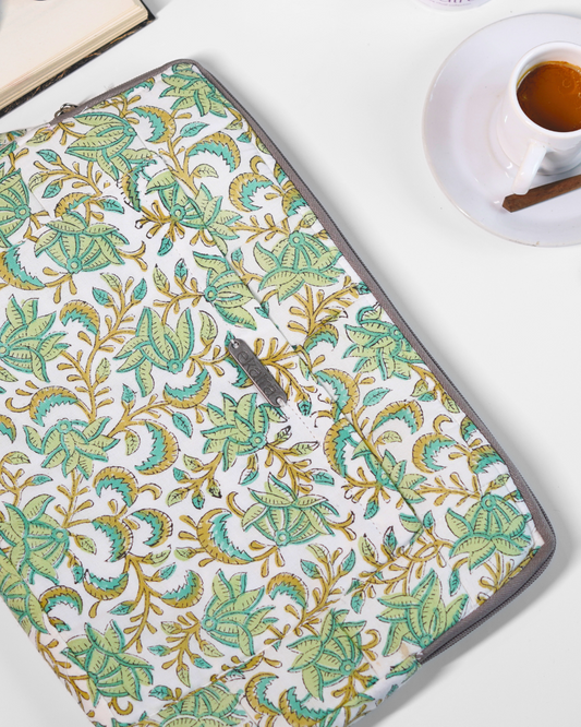 Sustainable Handmade Cotton Laptop Sleeve/Laptop Cover by Ekatra - Green Floral