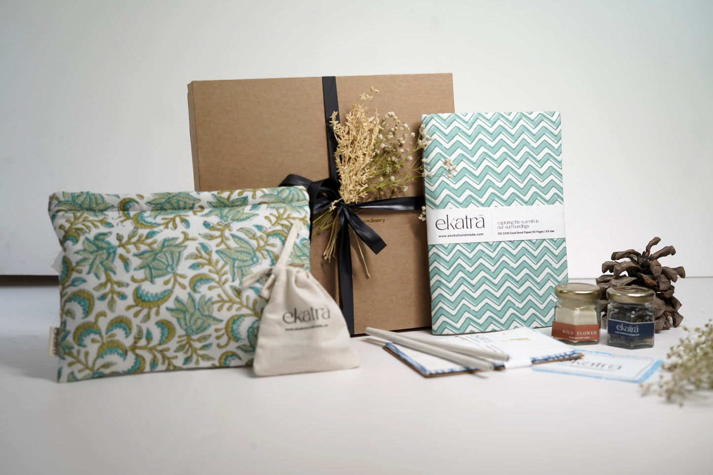 Sustainable Thoughtful Hamper by Ekatra - Green Chevron