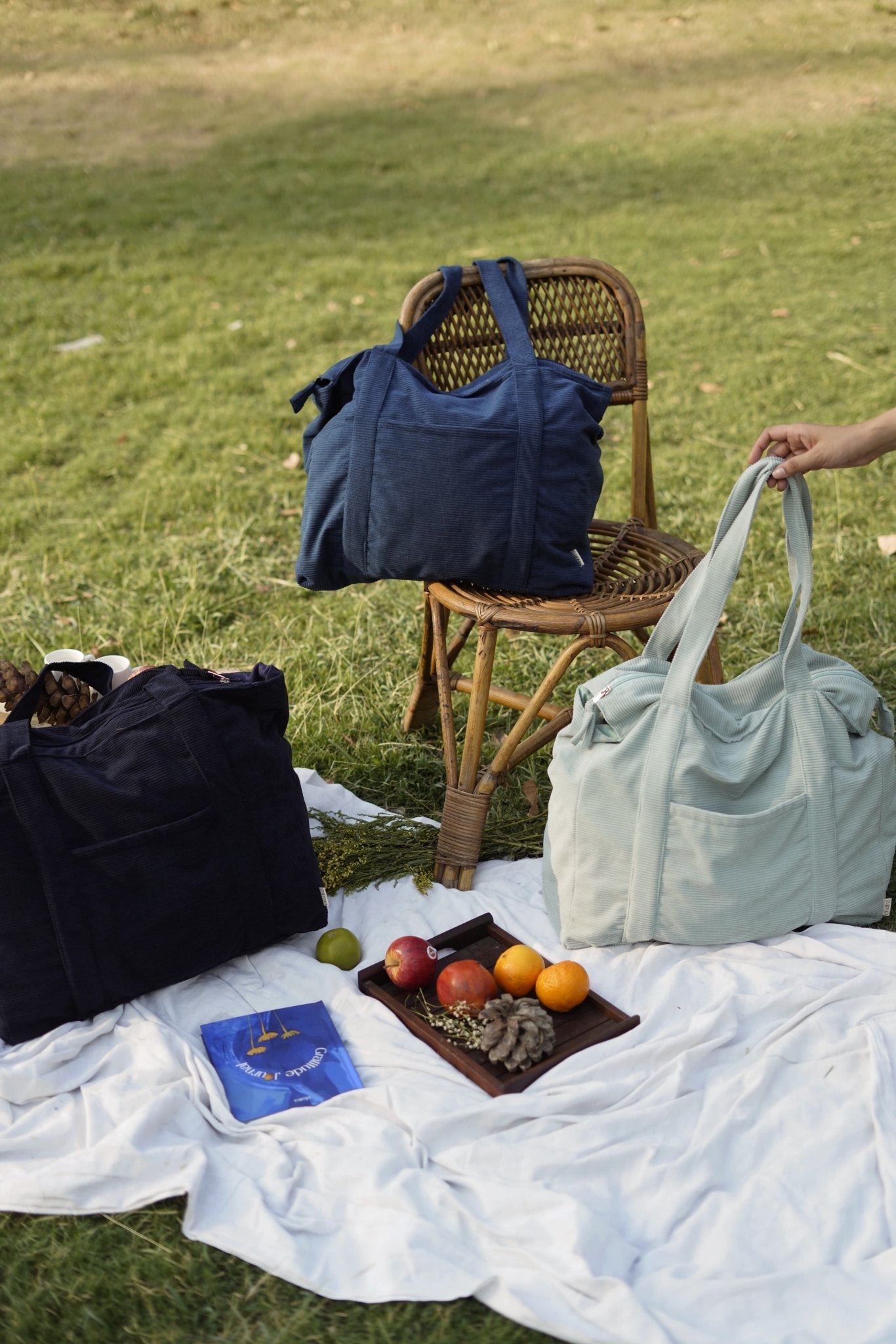 Minimalist Corduroy Shoppers Tote