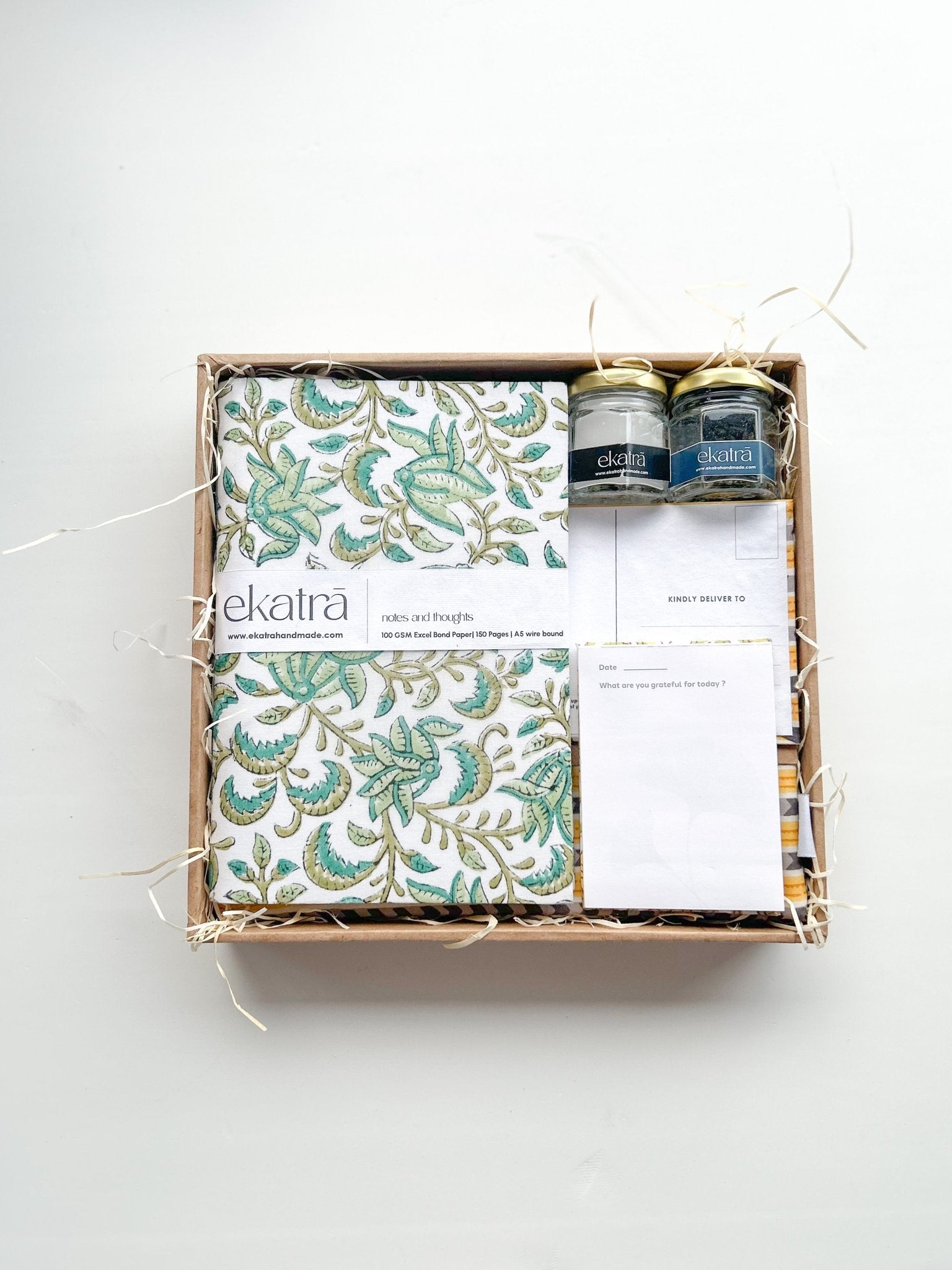 Sustainable Gratitude Hamper by Ekatra - Green Leaf floral