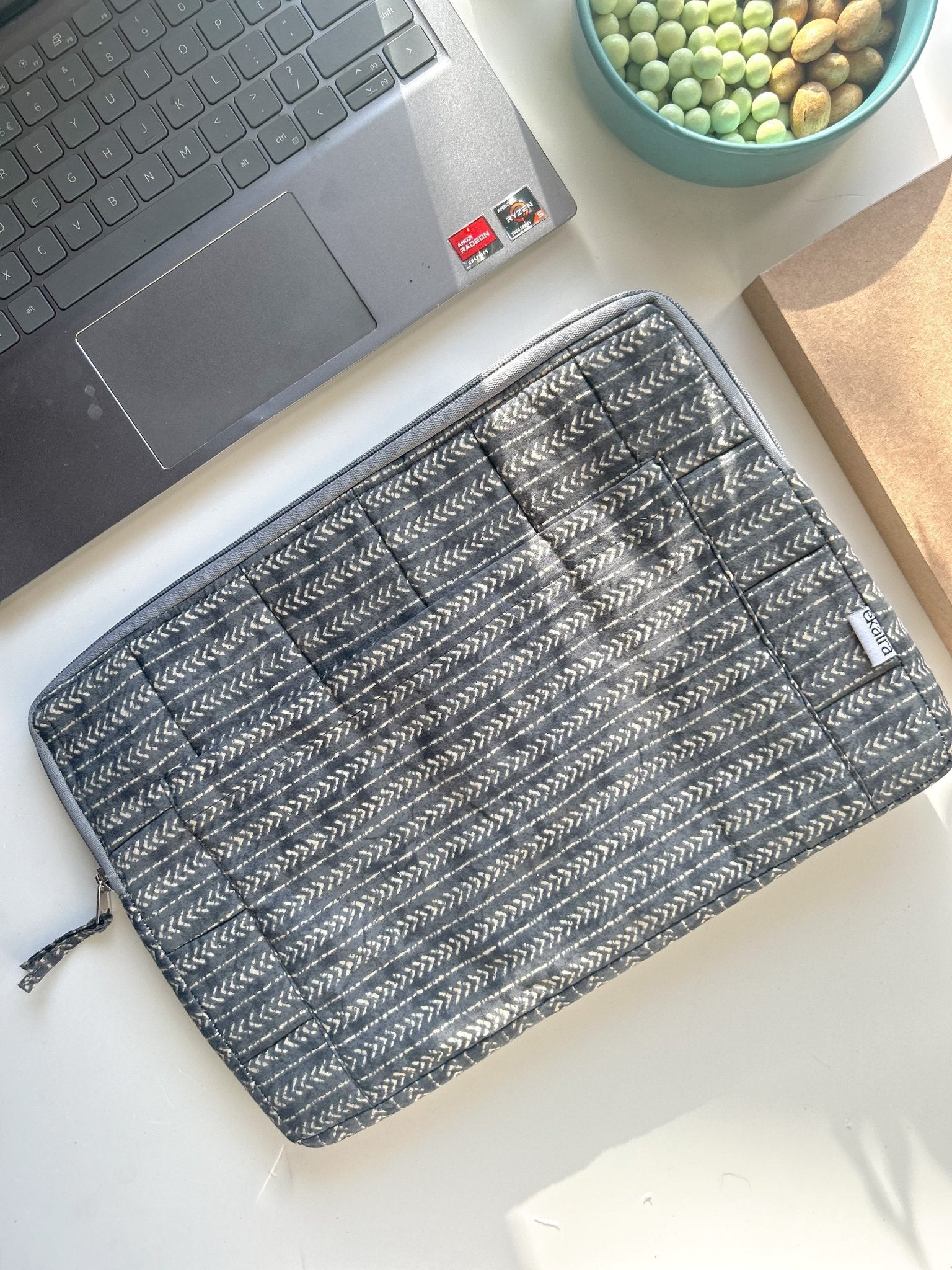 Sustainable Handmade Cotton Laptop Sleeve/Laptop Cover by Ekatra - Black stipes