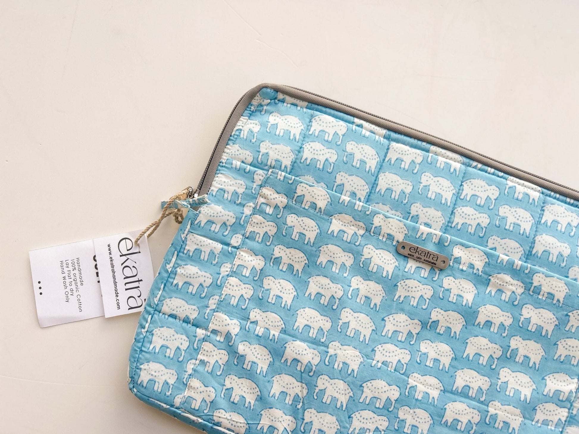 Sustainable Handmade Cotton Laptop Sleeve/Laptop Cover by Ekatra - Elephant Motif