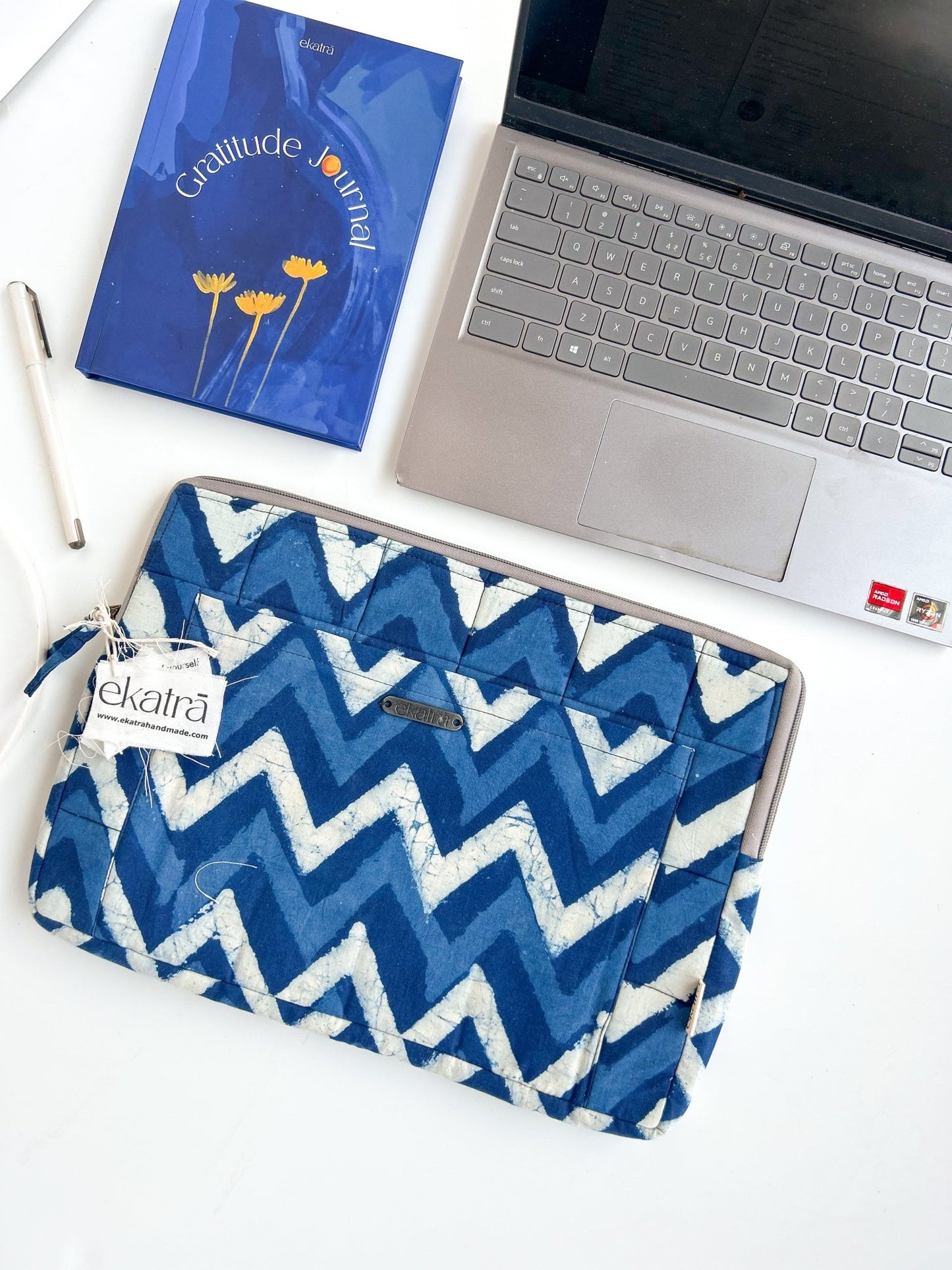 Sustainable Handmade Cotton Laptop Sleeve/Laptop Cover by Ekatra -Indigo Chevron