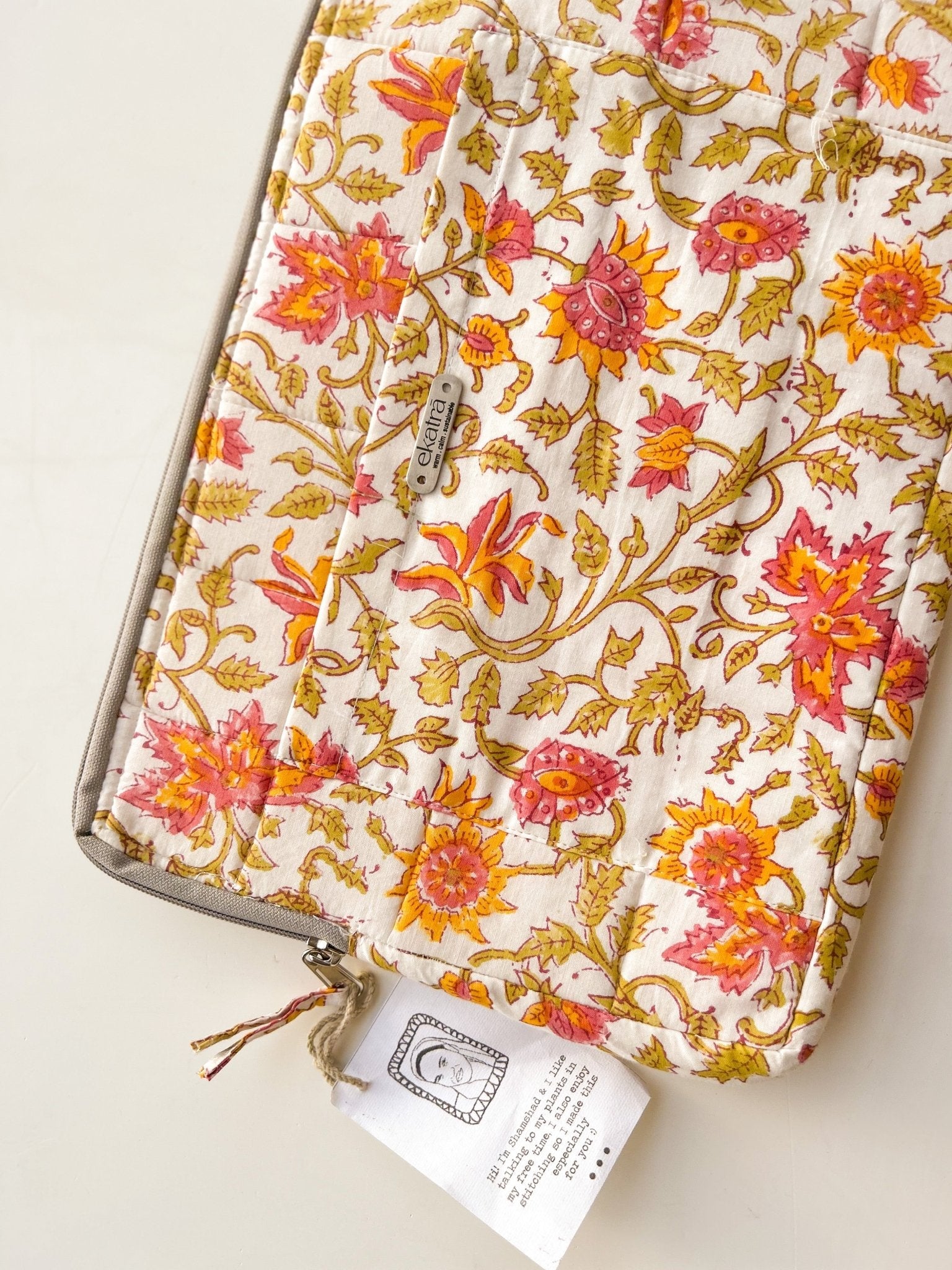 Sustainable Handmade Cotton Laptop Sleeve/Laptop Cover by Ekatra - Pink floral