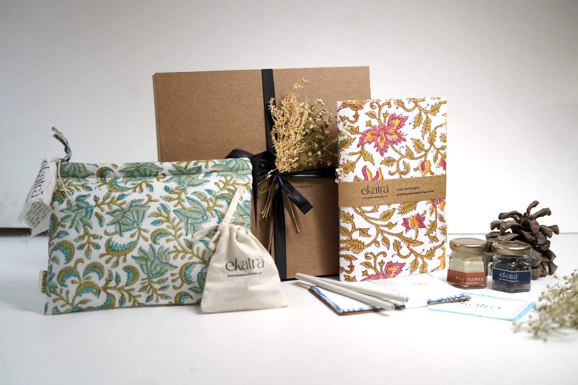 Sustainable Thoughtful Hamper by Ekatra - Pink Floral